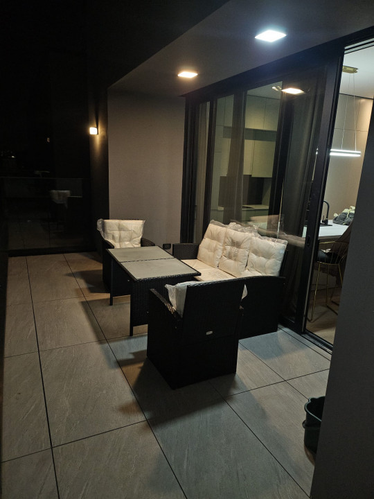 Inchiriere Penthouse superb 4 camere Herastrau NOU!