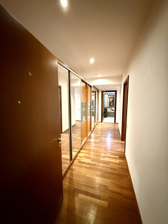 De vânzare |Apartament spatios 3 camere| Gradina| Herăstrău| Nordului