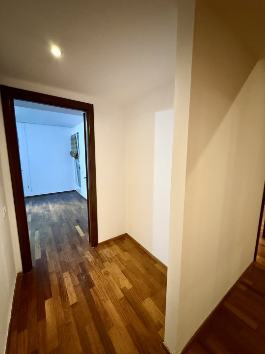 De vânzare |Apartament spatios 3 camere| Gradina| Herăstrău| Nordului