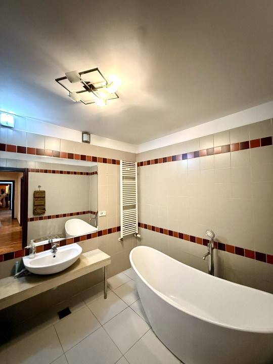 De vânzare |Apartament spatios 3 camere| Gradina| Herăstrău| Nordului