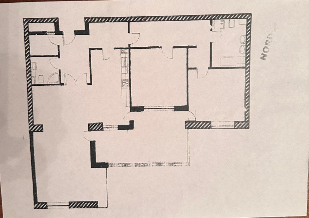 De vânzare |Apartament spatios 3 camere| Gradina| Herăstrău| Nordului