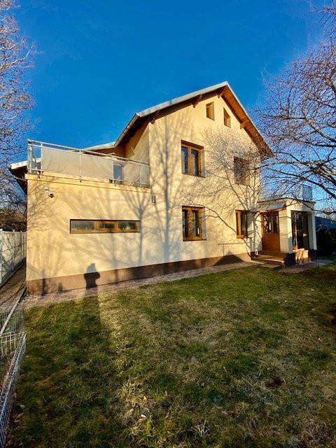 Vanzare Vila sau Casa de vacanta 7 camere Teren 1320mp Breaza