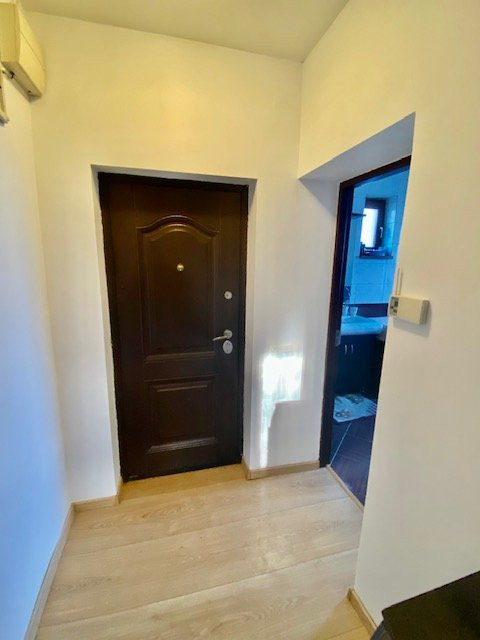 Vanzare Vila sau Casa de vacanta 7 camere Teren 1320mp Breaza