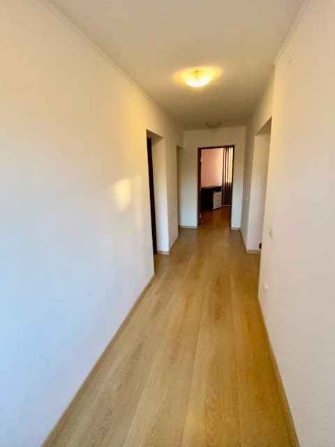 Vanzare Vila sau Casa de vacanta 7 camere Teren 1320mp Breaza