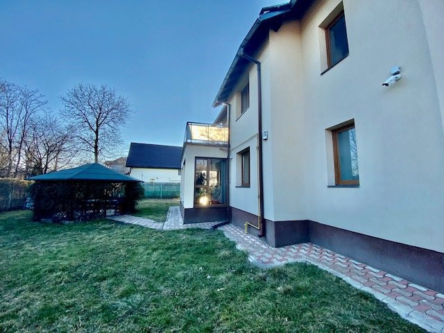 Vanzare Vila sau Casa de vacanta 7 camere Teren 1320mp Breaza