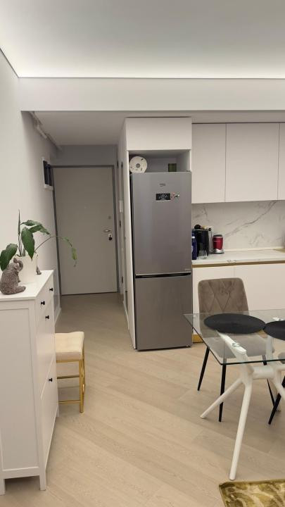 Cortina North Studiou dublu /inchiriere/ Pipera