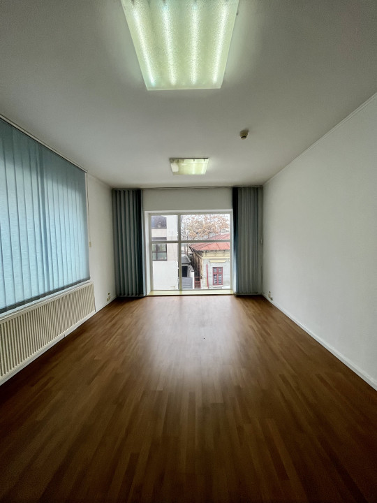 Vila pretabil rezidential/comercial Banu Manta | Victoriei