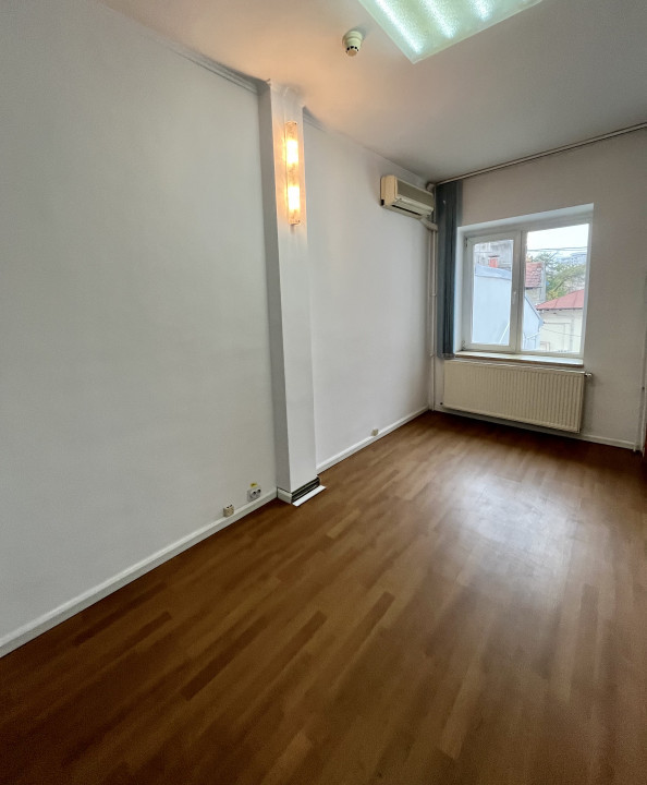 Vila pretabil rezidential/comercial Banu Manta | Victoriei