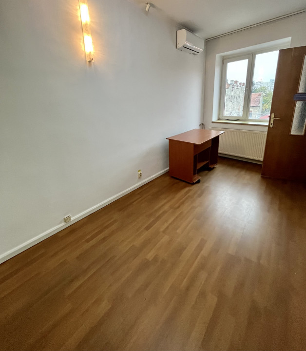 Vila pretabil rezidential/comercial Banu Manta | Victoriei