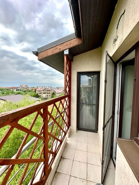 Vanzare apartament 2 camere OMV, Pipera